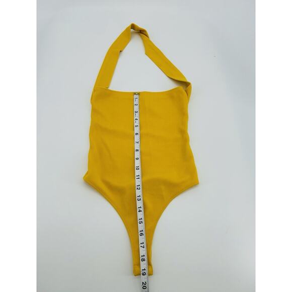 ASOS DESIGN Crossover Rib Halter Bodysuit in Yellow - Picture 4 of 5